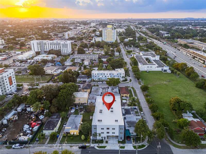 3728 NW 19th ave # 307, Miami FL 33142