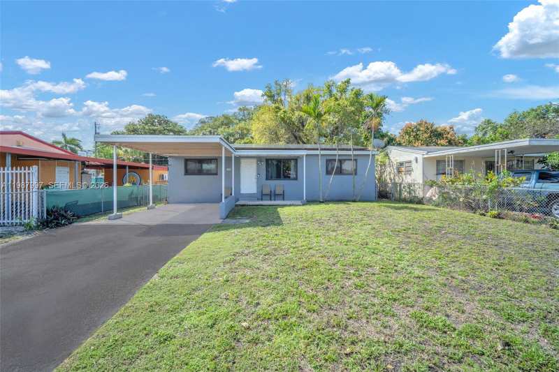1350 Kasim St, Opa-Locka FL 33054