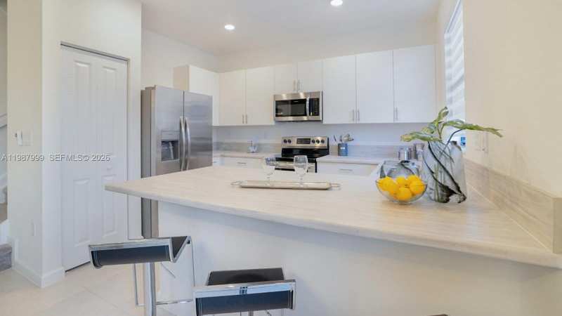2657 SE 25 RD, Homestead FL 33035