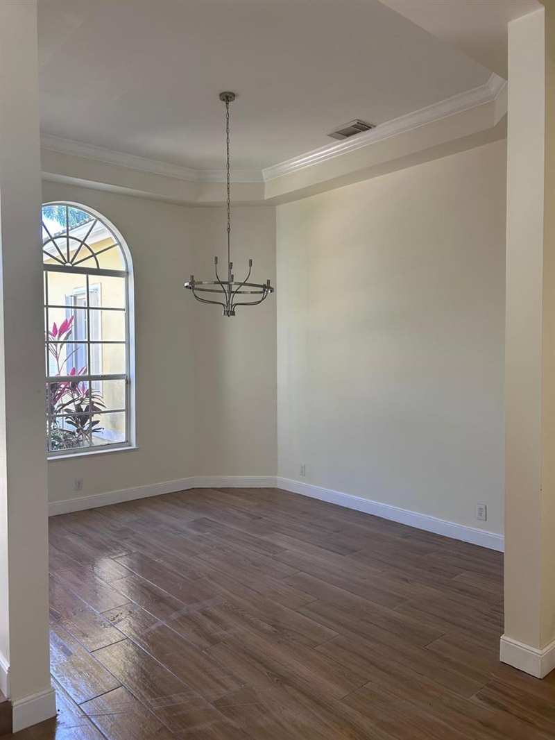8992 Lakes Boulevard, West Palm Beach FL 33412