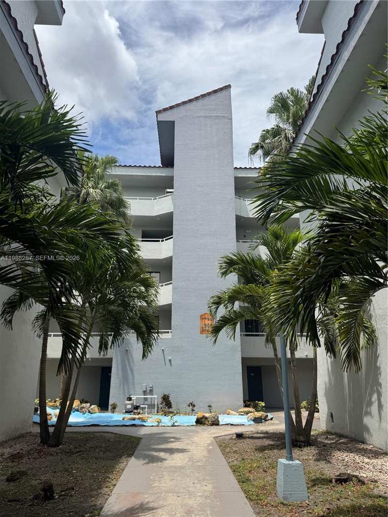 8305 SW 152nd Ave # 201, Miami FL 33193