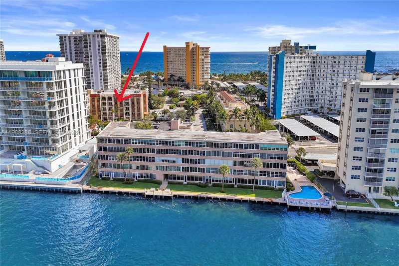 400 N Riverside Dr # 214, Pompano Beach FL 33062