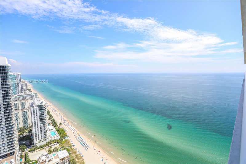 1830 S Ocean Dr # 4511, Hallandale Beach FL 33009