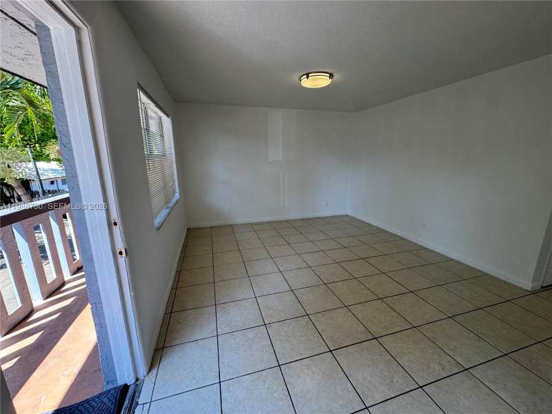 4732 SW 33rd Ave # 206, Dania Beach FL 33312