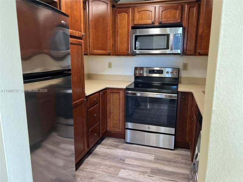 13120 SW 92nd Ave # 406, Miami FL 33176