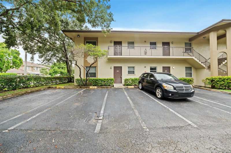 3776 NW 91st Ln # 3776, Sunrise FL 33351