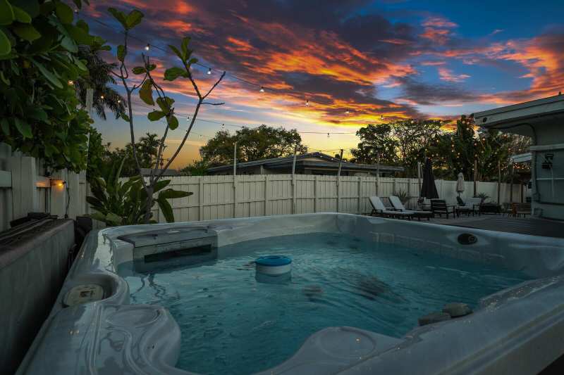 2824 NW 6th Avenue, Wilton Manors FL 33311