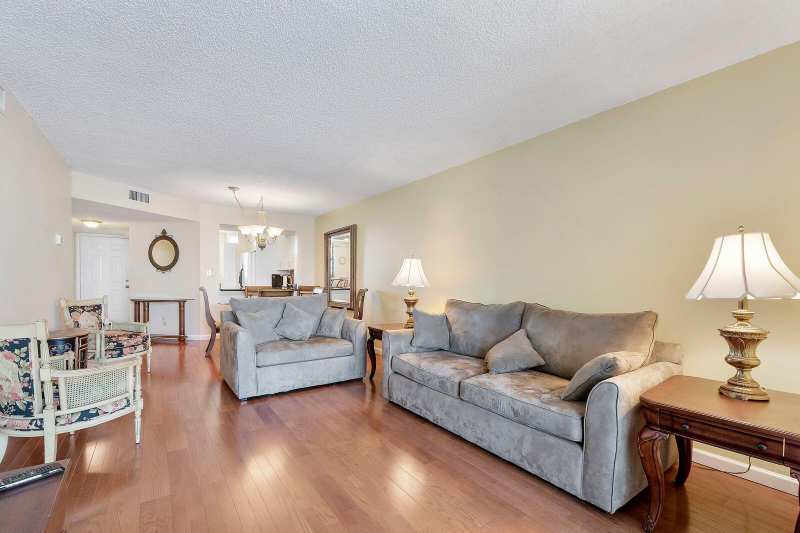 116 Lake Emerald Drive # 403, Oakland Park FL 33309