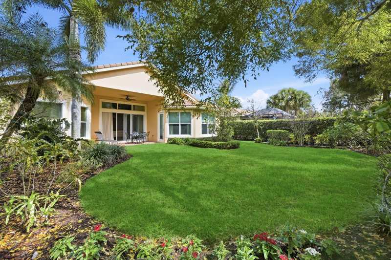160 Carina Drive, Jupiter FL 33478
