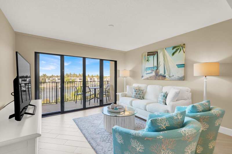 1001 Seafarer Circle # 405, Jupiter FL 33477