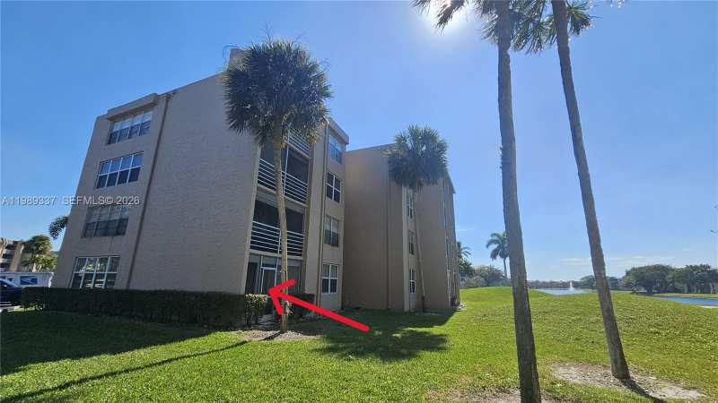 9480 Tangerine Pl # 101, Davie FL 33324