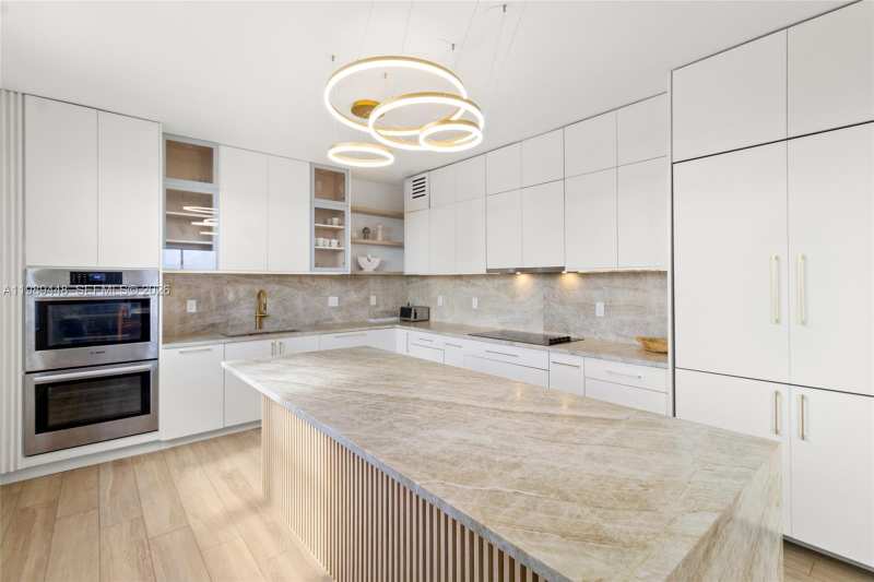 1865 S Ocean Dr # 21C, Hallandale Beach FL 33009