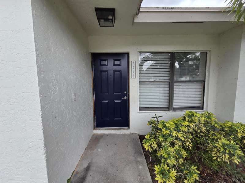 3774 Mil Race Court, FL 33463
