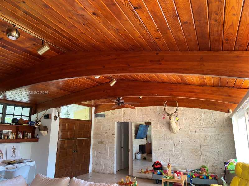 5900 SW 34th St, Miami FL 33155