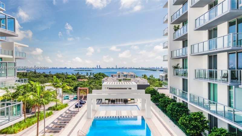 3900 Biscayne Blvd # 716, Miami FL 33137