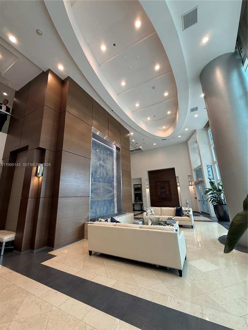 1155 Brickell Bay Dr # 1206, Miami FL 33131