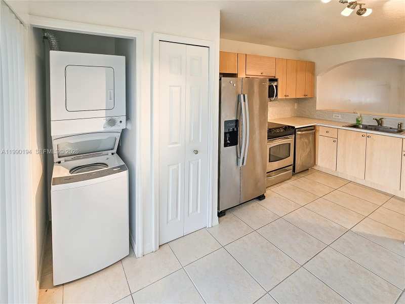 2651 SE 12th Rd # 105, Homestead FL 33035