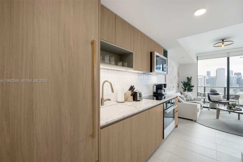 159 NE 6th St # 2607, Miami FL 33132
