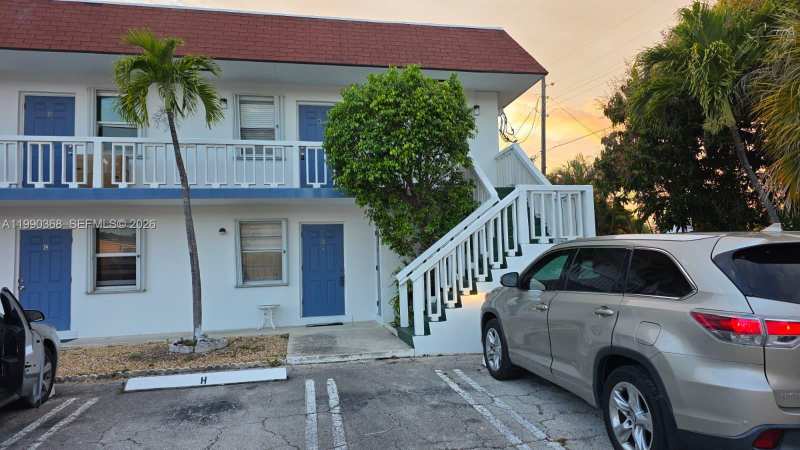 609 NE 6th Ct # D, Boynton Beach FL 33435