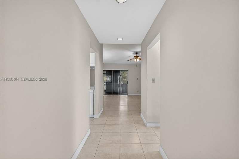 10424 NW 70th Ct, Tamarac FL 33321