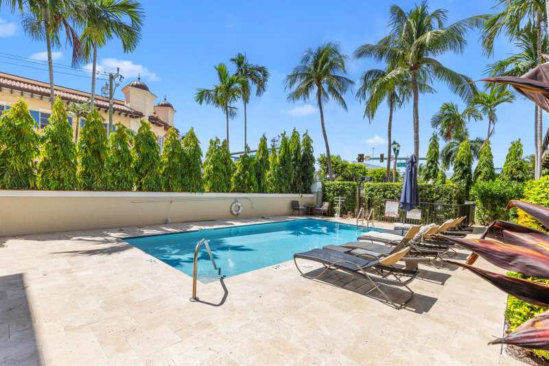 65 SE 5th Avenue, Delray Beach FL 33483
