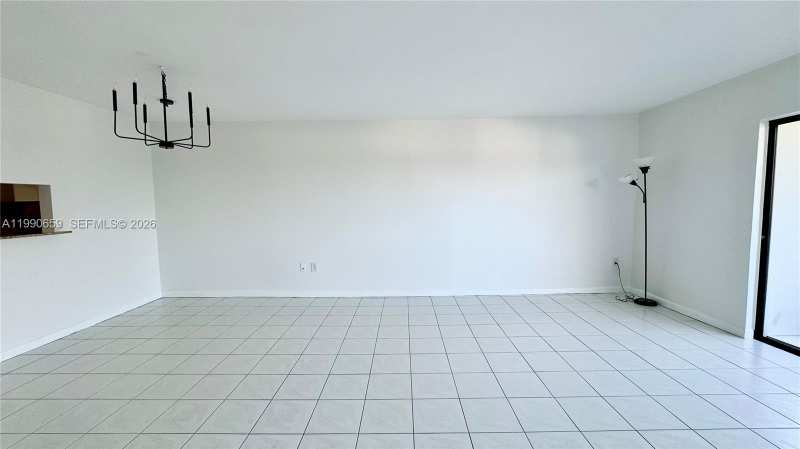 130 S Shore Dr # 4B, Miami Beach FL 33141