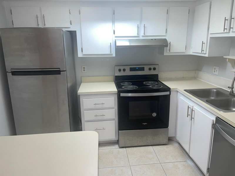 4185 Oak Terrace Drive, FL 33463