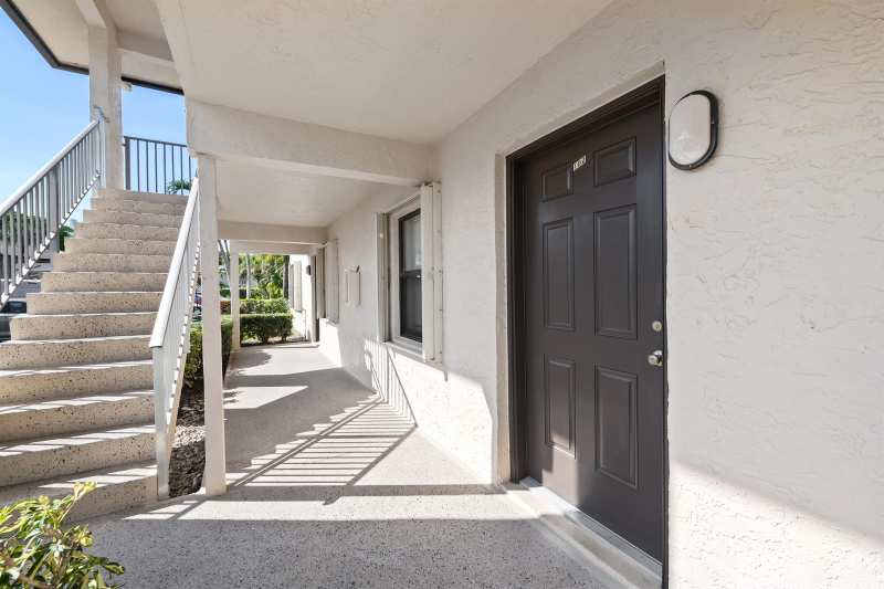 5570 Lakeside Drive # 102, Margate FL 33063