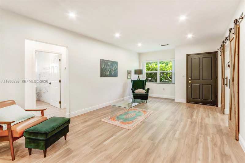 815 Monterey St., Coral Gables FL 33134