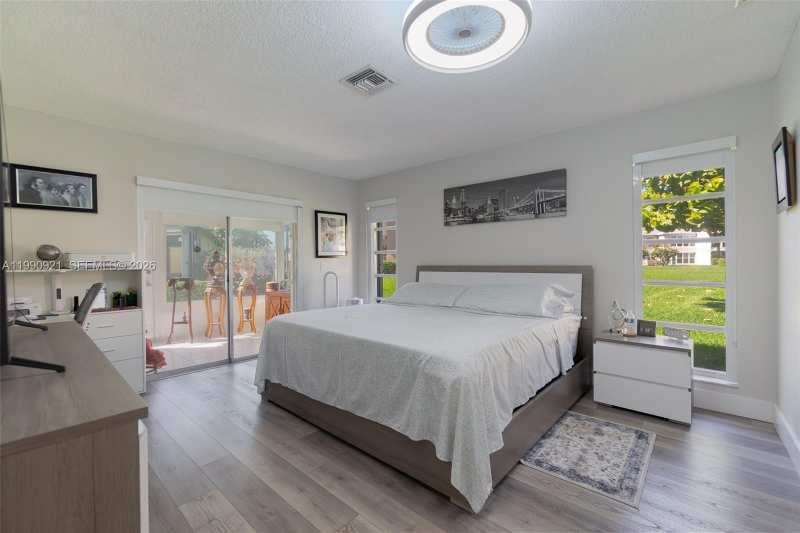 2400 Malayan Dr # D, Delray Beach FL 33445