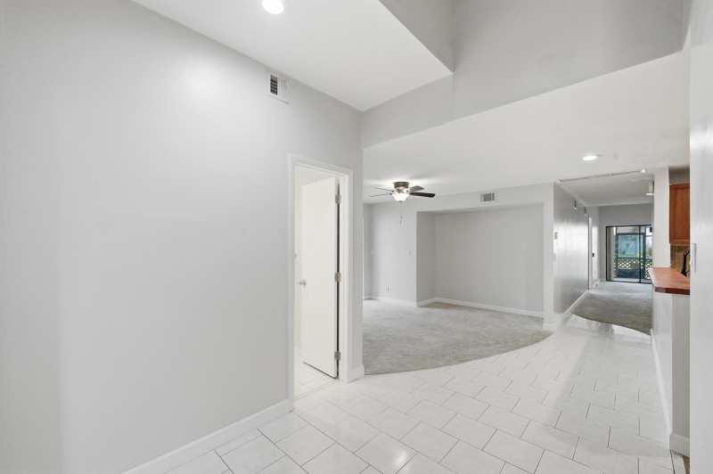 1097 NW 98th Terrace # 110, Pembroke Pines FL 33024