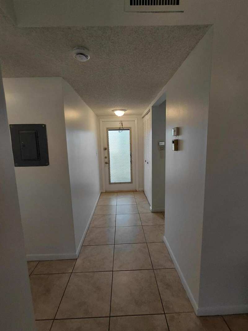 6850 Royal Palm Boulevard # G211, Margate FL 33063