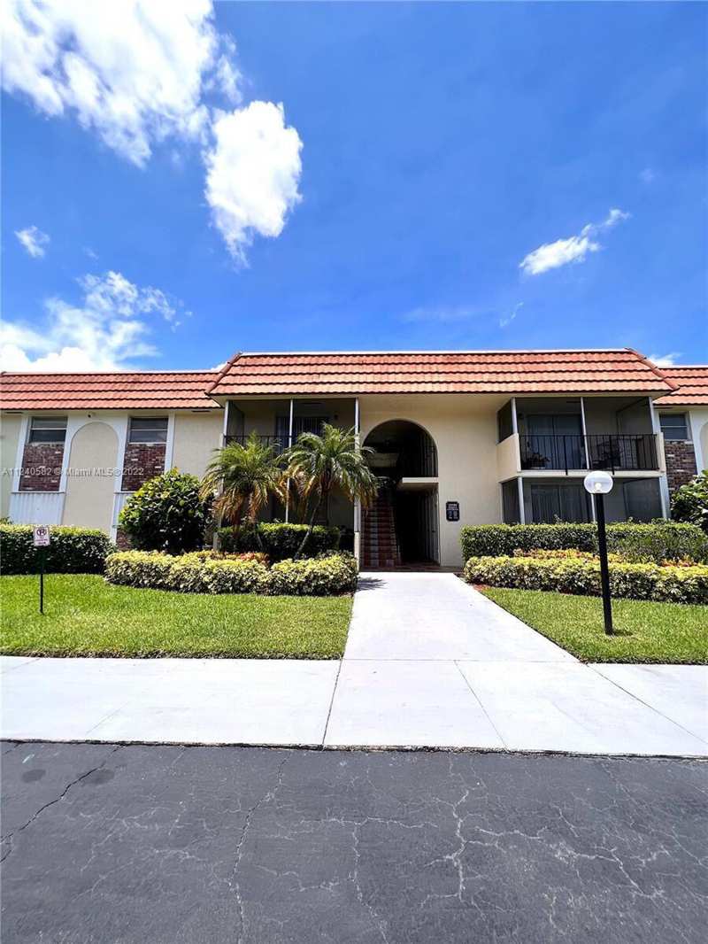 22755 SW 66th Avenue # 103, Boca Raton FL 33428