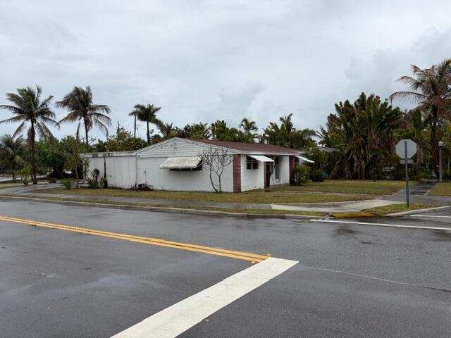 1029 Ardmore Road, West Palm Beach FL 33401