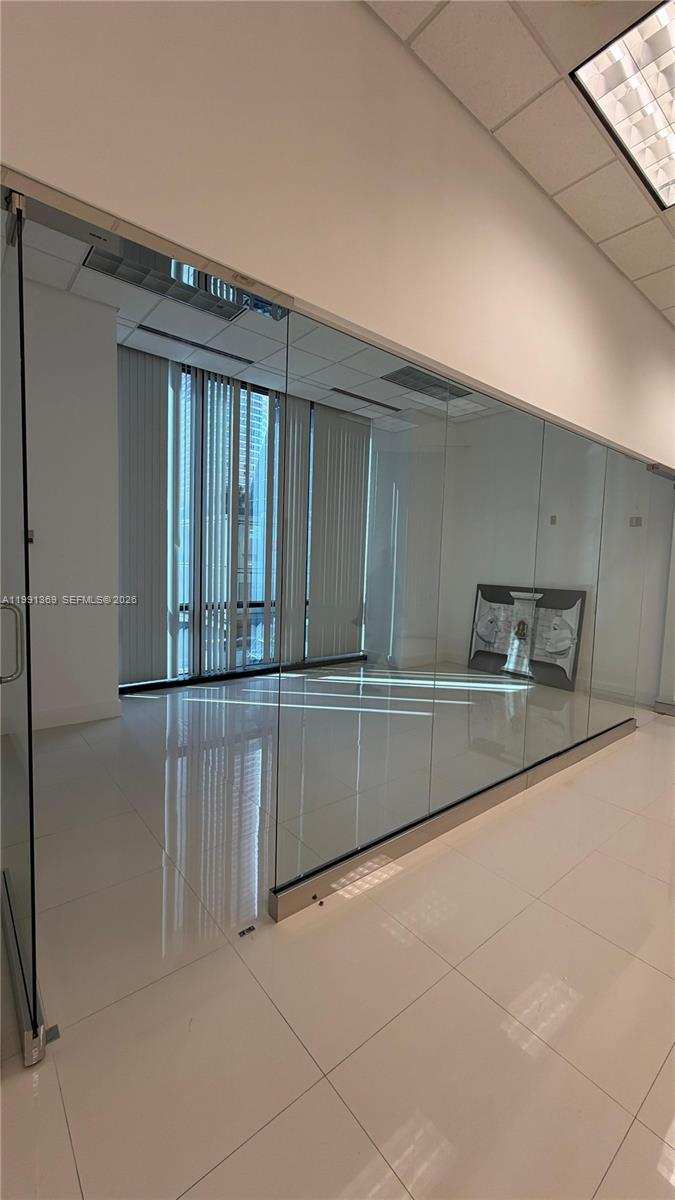 1200 Brickell Ave, Miami FL 33131