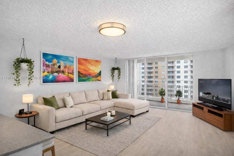 701 Brickell Key Blvd # 1108, Miami FL 33131