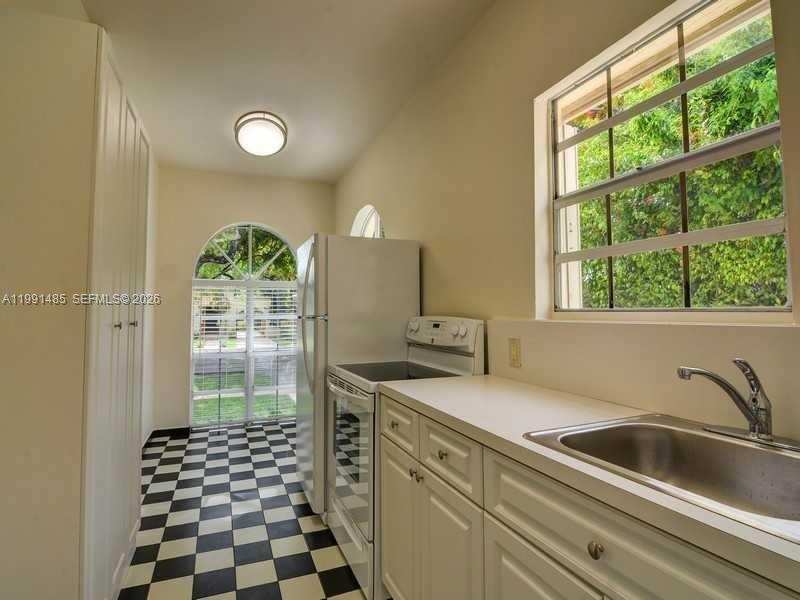 CORAL GABLES GRANADA SEC