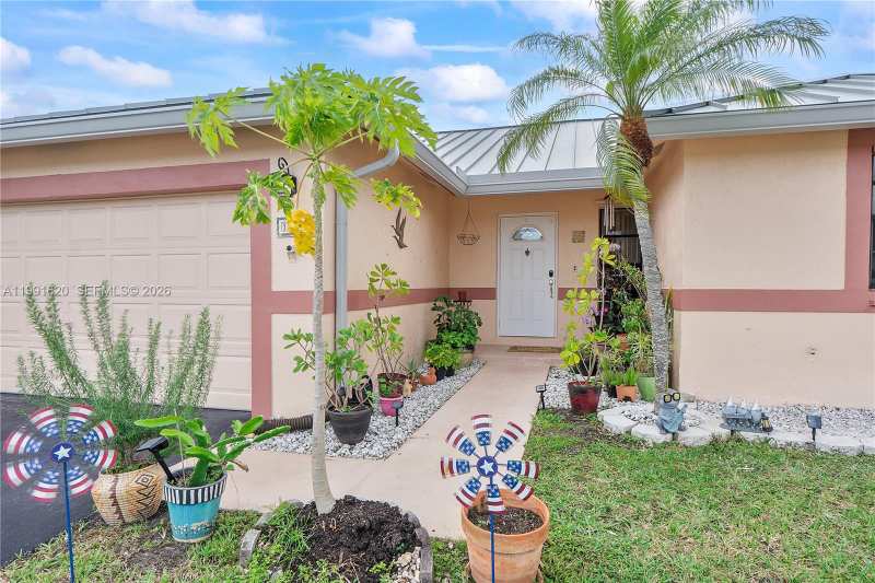 15092 SW 13th Pl, Sunrise FL 33326