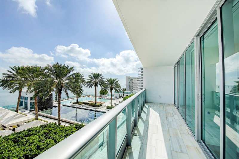 1331 Brickell Bay Dr # 903, Miami FL 33131
