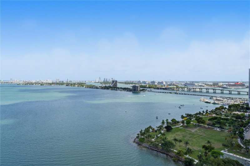 2020 N Bayshore Dr # 2502, Miami FL 33137