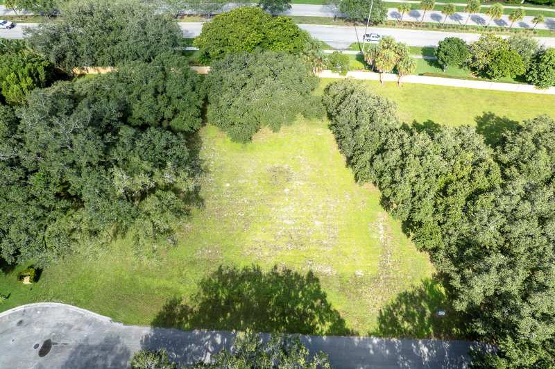 9900 Winding Rdg Lane, Davie FL 33324
