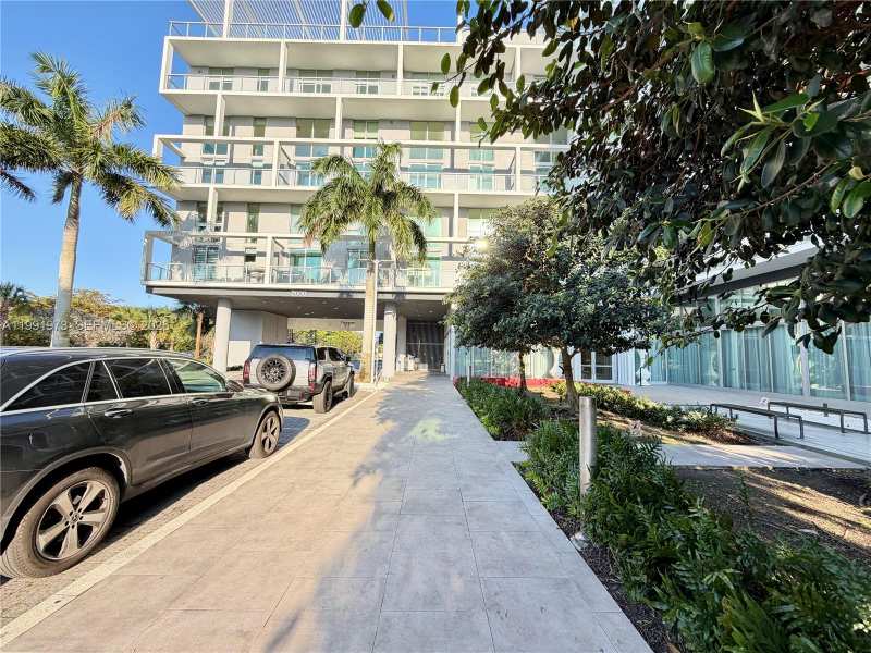 2000 metropica way # 2208, Sunrise FL 33323