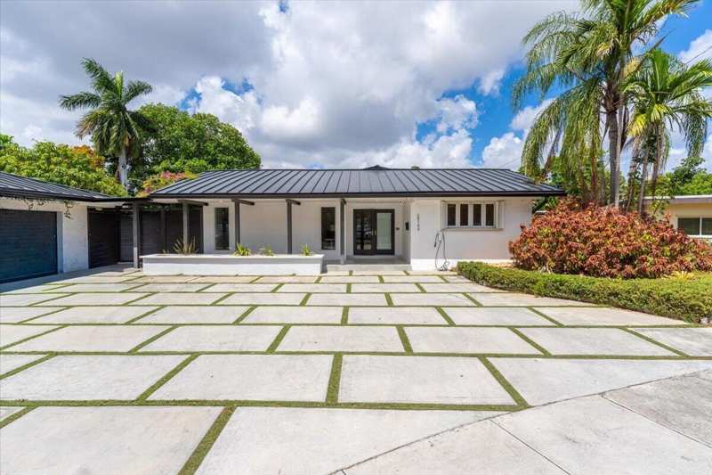 20100 NE 20th Court # 0, Miami FL 33179
