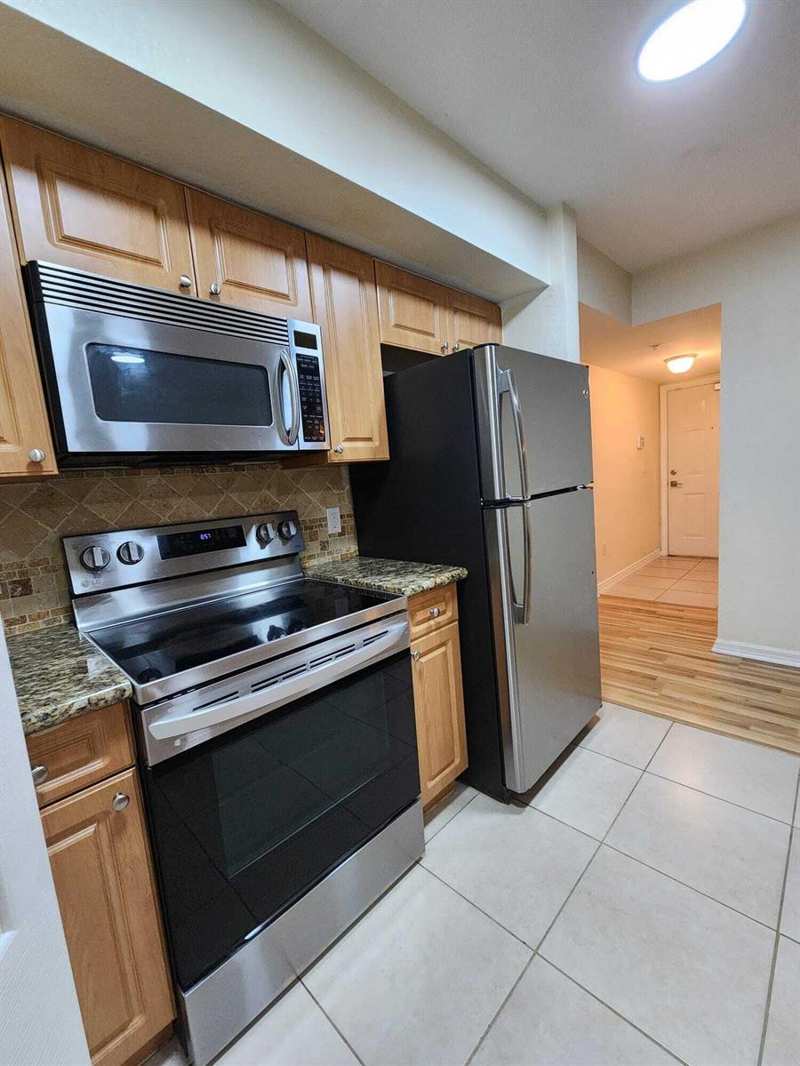 6777 Heritage # 1208, Boynton Beach FL 33437