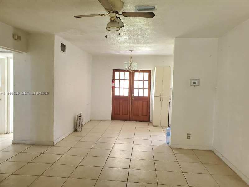 1810 N 62nd Ave, Hollywood FL 33024