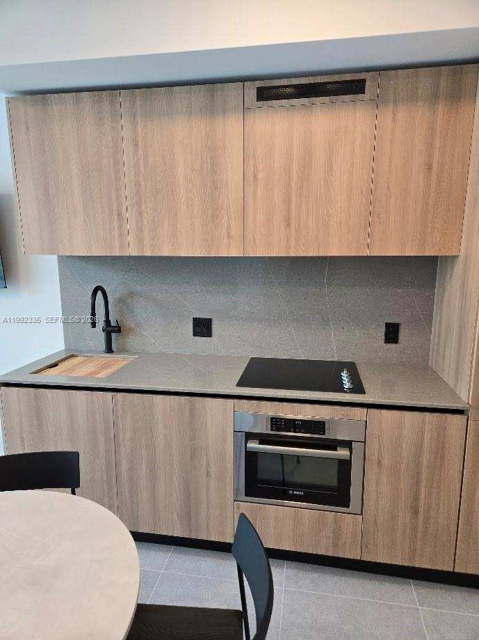MIAMI NORTH