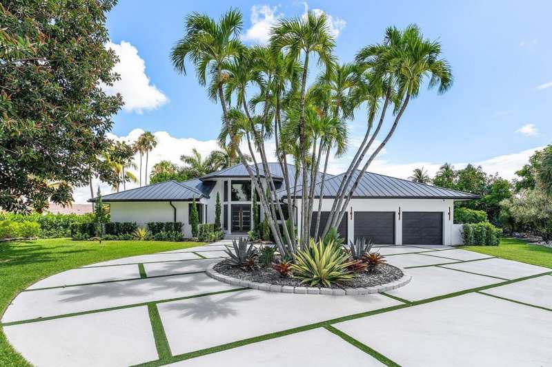 4825 Bocaire Boulevard, Boca Raton FL 33487