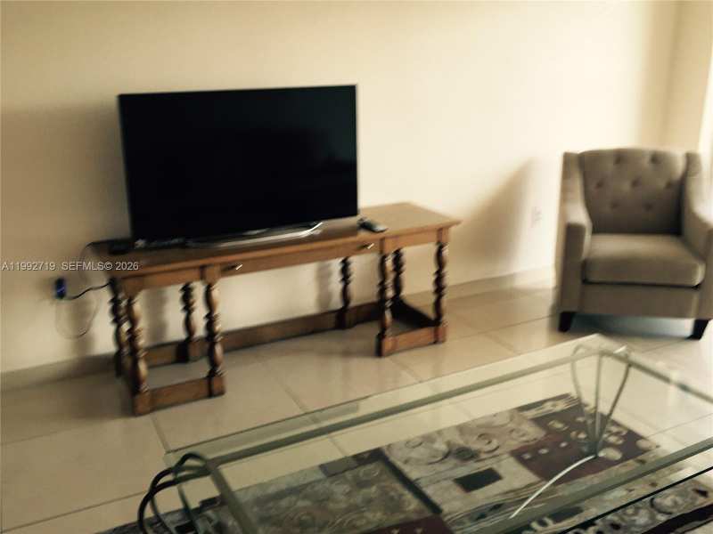1985 S Ocean Dr # 12J, Hallandale Beach FL 33009