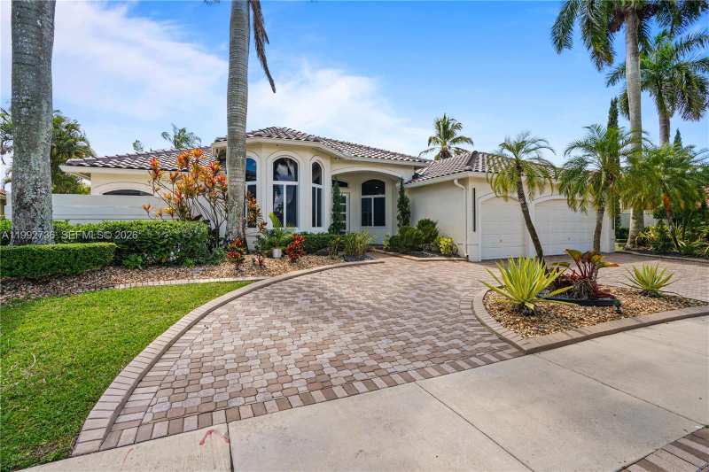 2569 Eagle Run Ln # 0, Weston FL 33327