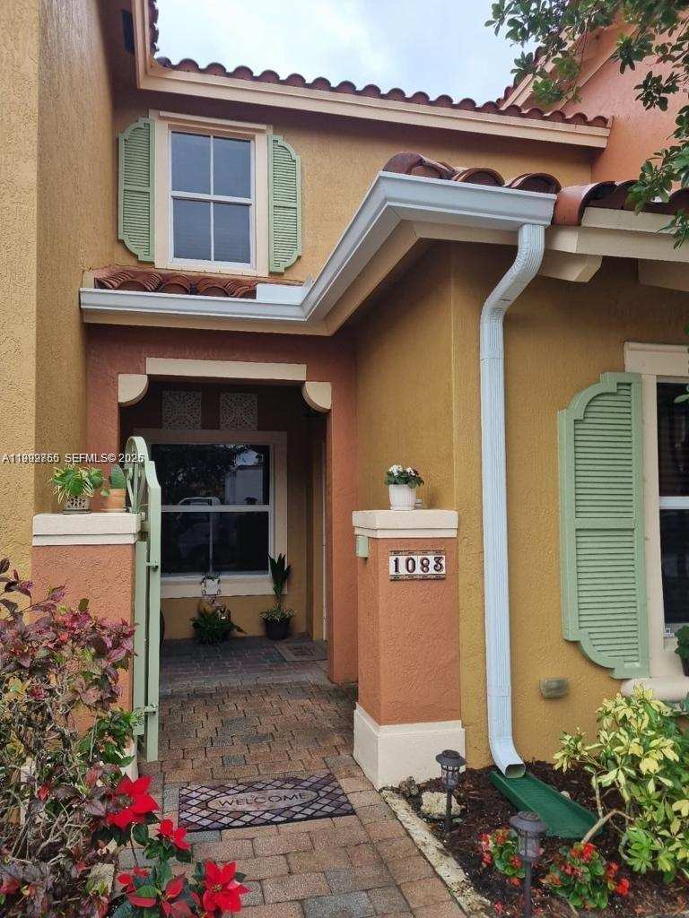 1083 SW 143 Ave # 1206, Pembroke Pines FL 33027